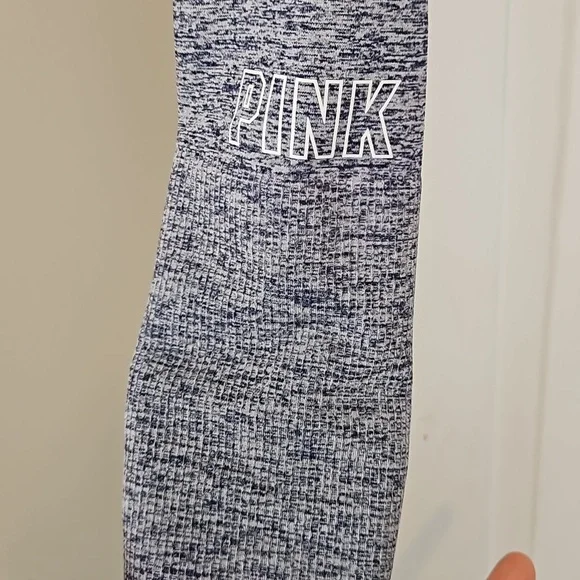 PINK seamless ombre crop workout long sleeve - Picture 4 of 5